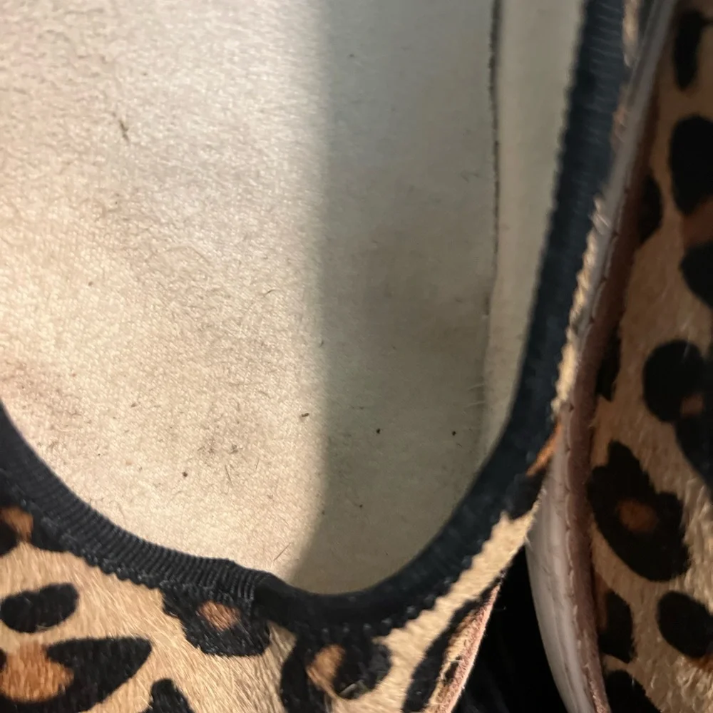 UGG‎ Kammi Leopard flats